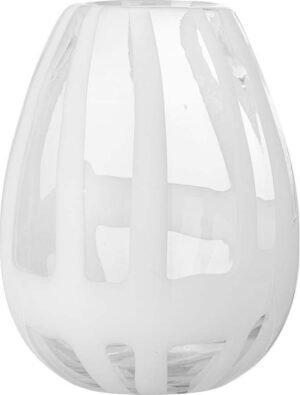 Bílá skleněná ručně vyrobená váza (výška 18 cm) Cosmin – Bloomingville. Cvičení