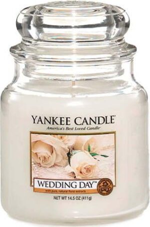 Vonná svíčka doba hoření 65 h Wedding Day – Yankee Candle. Cvičení